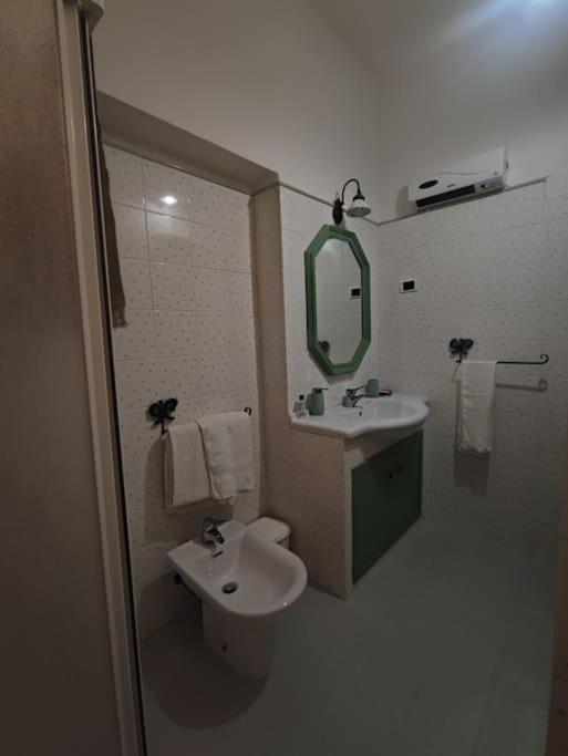 Pink House Apartment Fara in Sabina Ngoại thất bức ảnh
